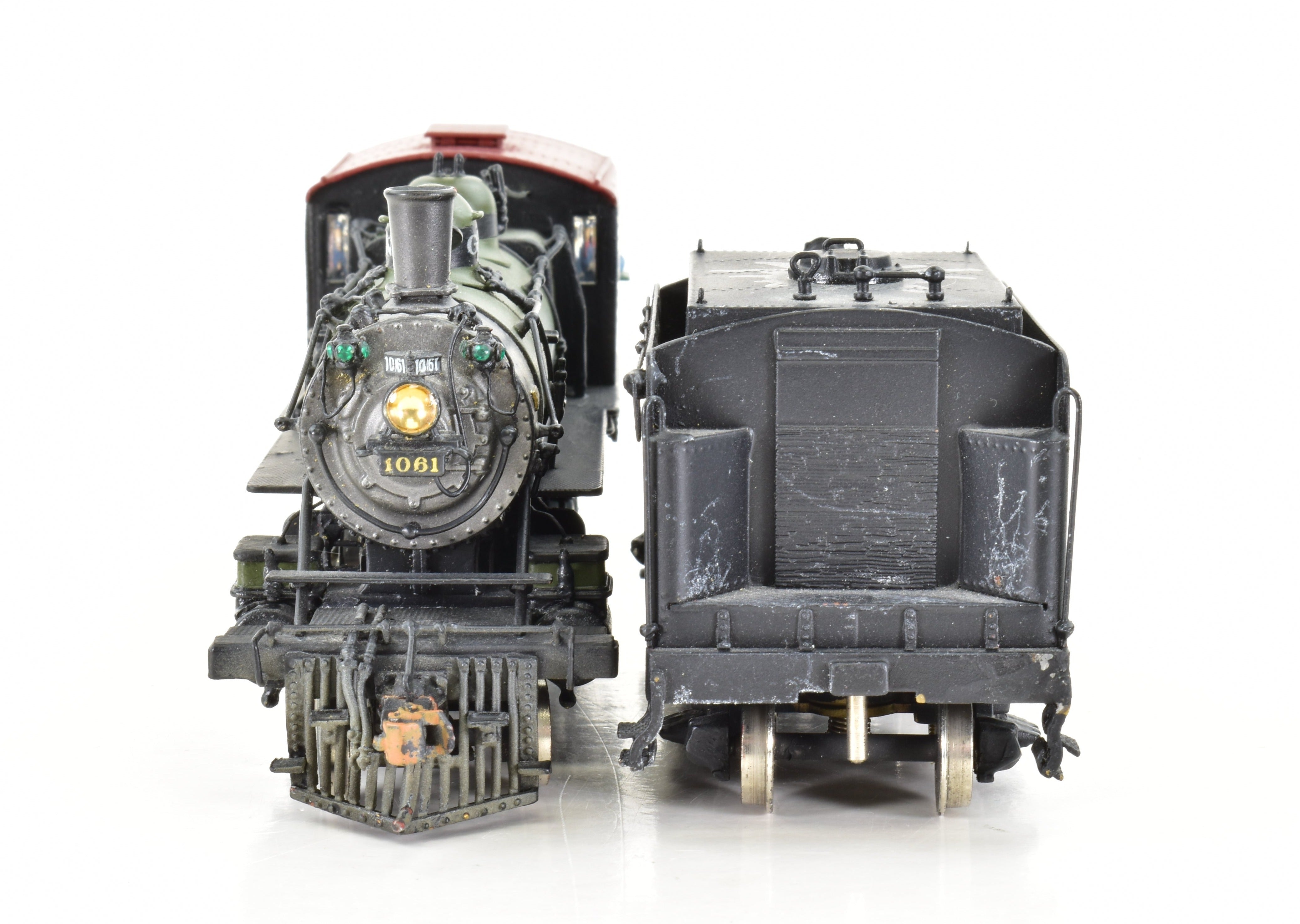 HO Scale Custom-Painted Brass Great Northern 4-6-0 Class E-8 Model No. 1061