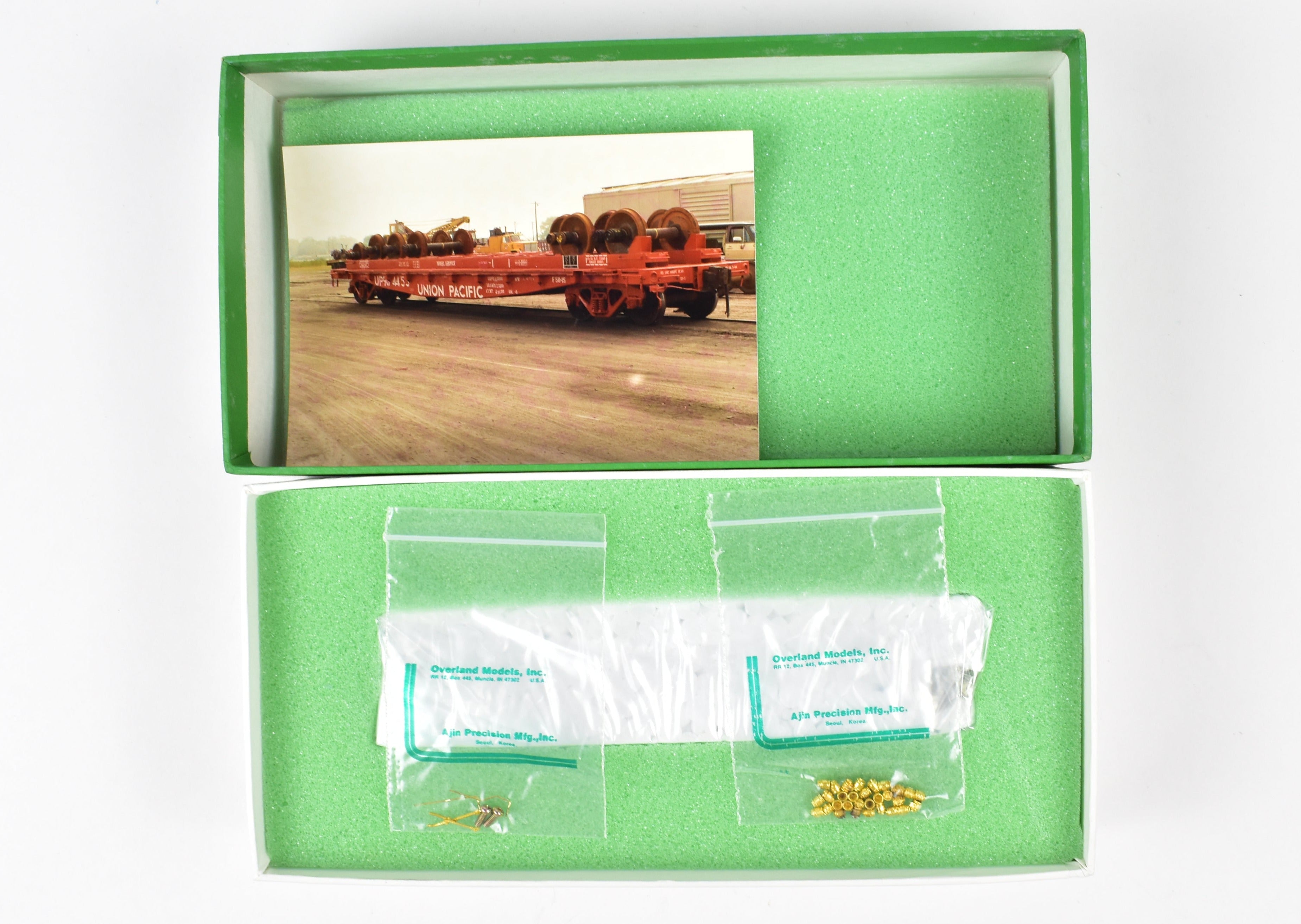 Brand New HO Brass OMI UP Union Pacific F-50-15 Wheel Transport Car