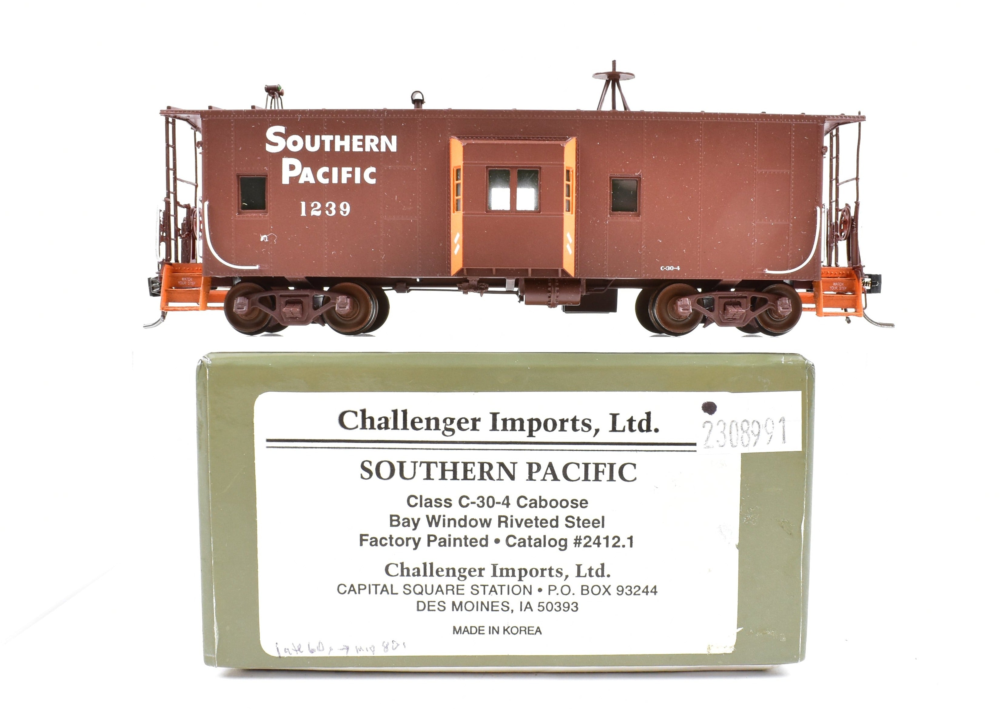 2002 HO Scale Brass Southern Pacific C-30-4 Caboose FP No. 1239 by Challenger Imports