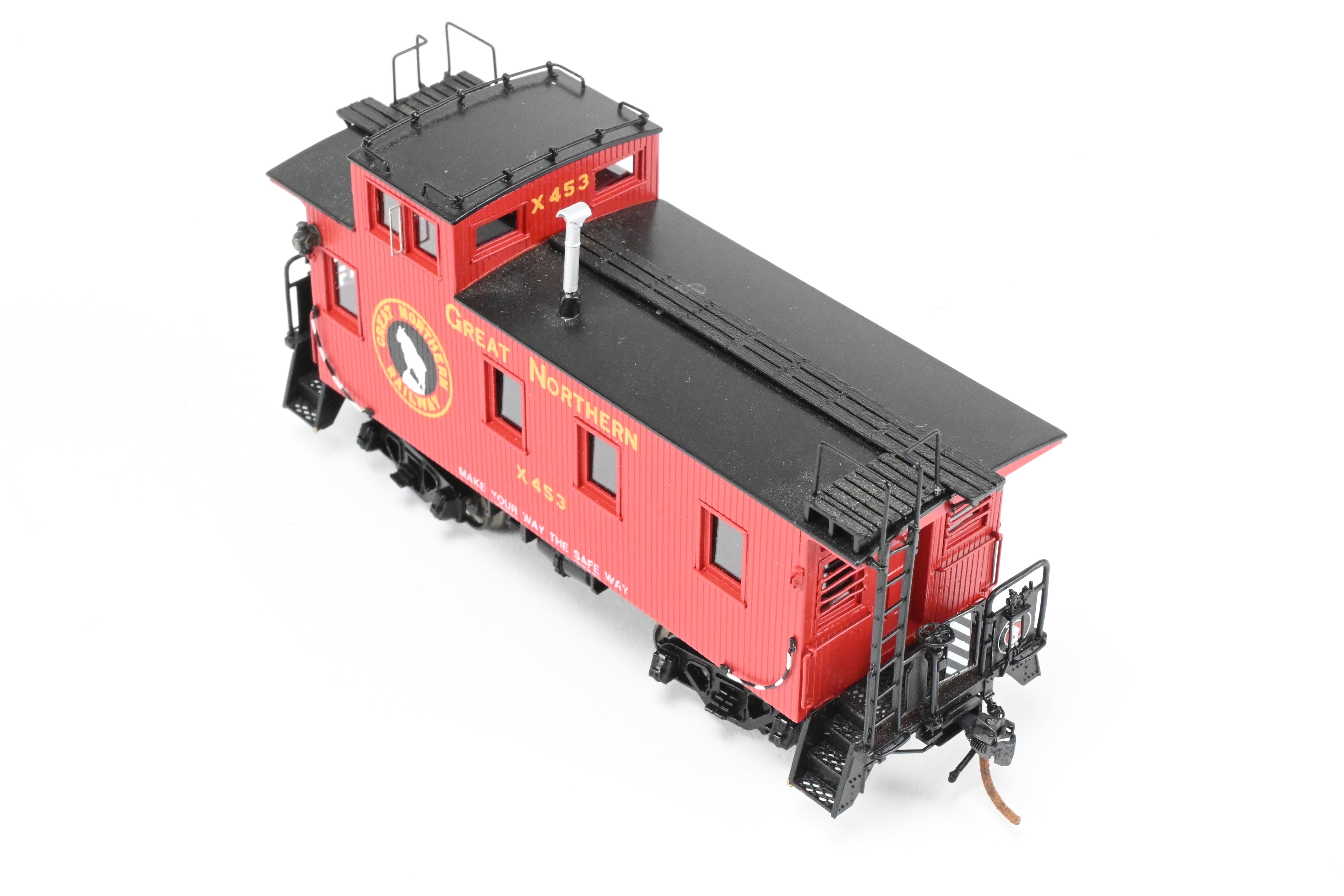 HO Scale Brass 25' Wood Caboose by Challenger Imports with Marker Lights