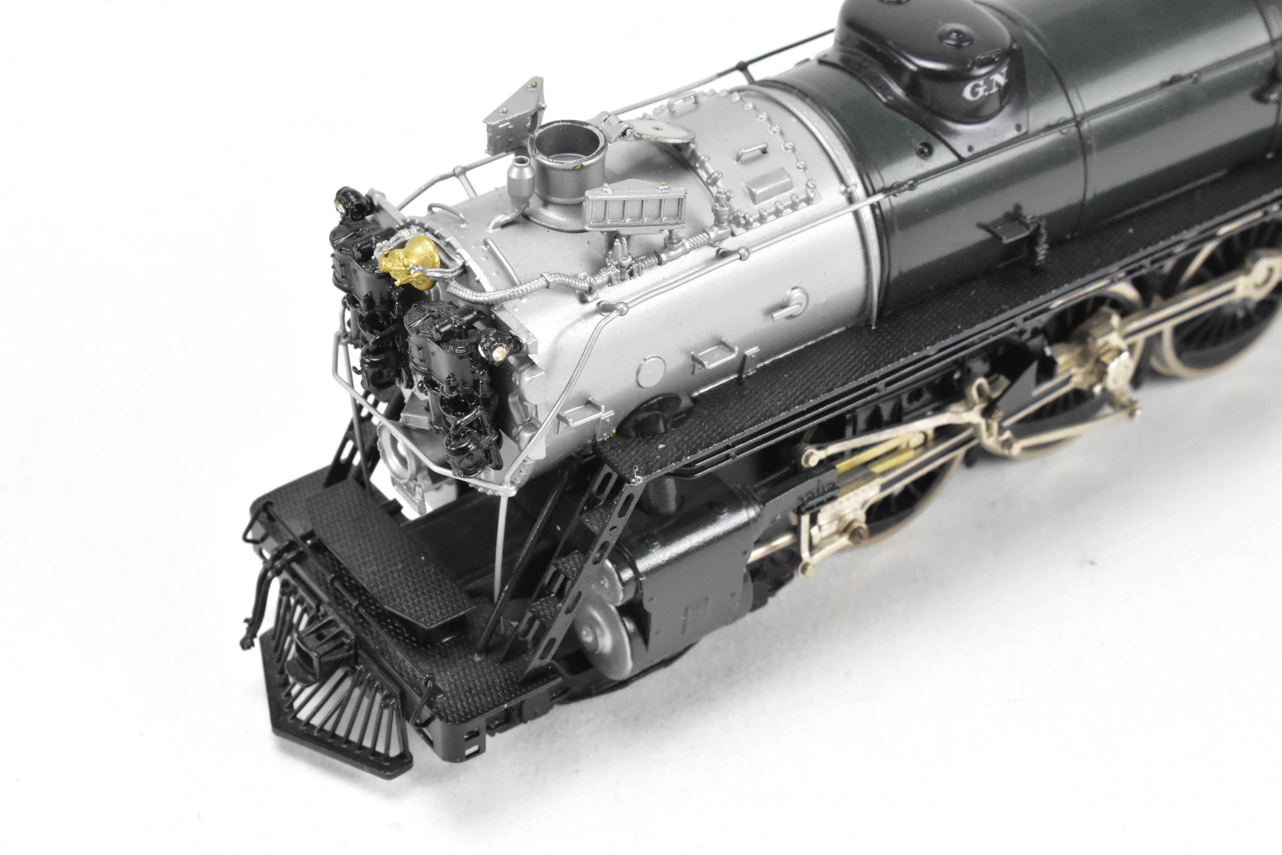 HO Scale Brass Tenshodo GN - Great Northern 4-8-4 Class S-2 Factory Painted Crown Model from the 1976 Production Run #2588
