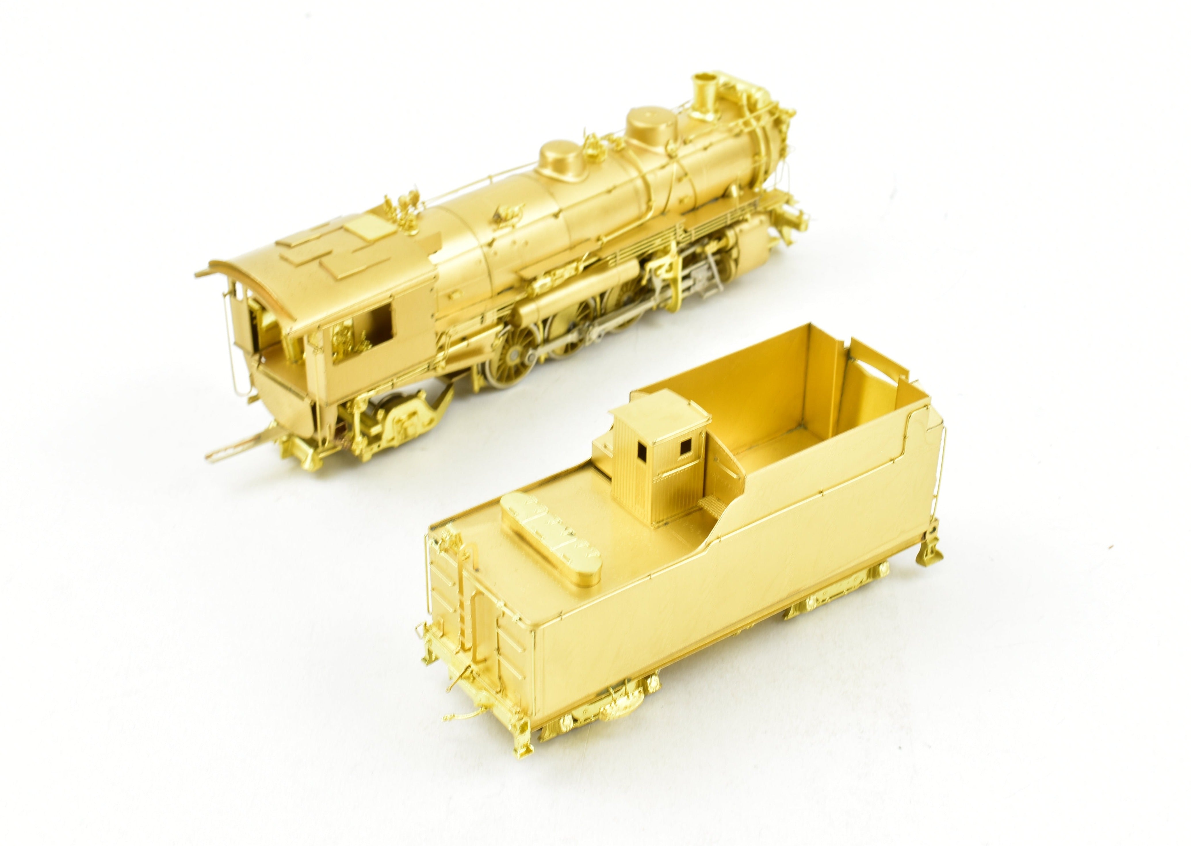 HO Scale Brass Model Train - Key Imports Classic Northern Pacific W - 5 1846 Class 2 - 8 - 2 Mikado Locomotive with Elesco Feedwater Heater