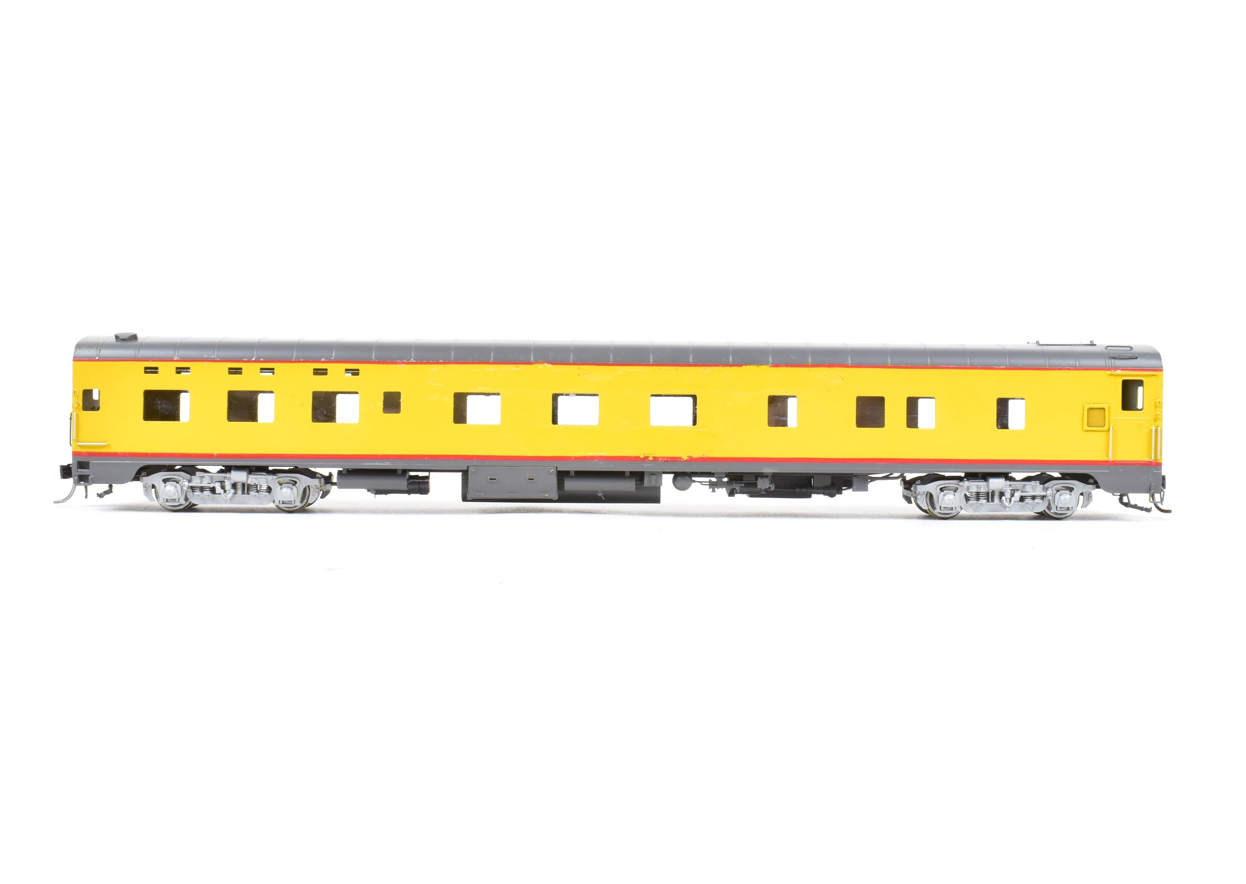 High - Quality HO Scale Brass Model Train Sleeper by Wasatch Model Co., ATSF - Santa Fe Valley Design Painted as UP - Union Pacific American Series Sleeper
