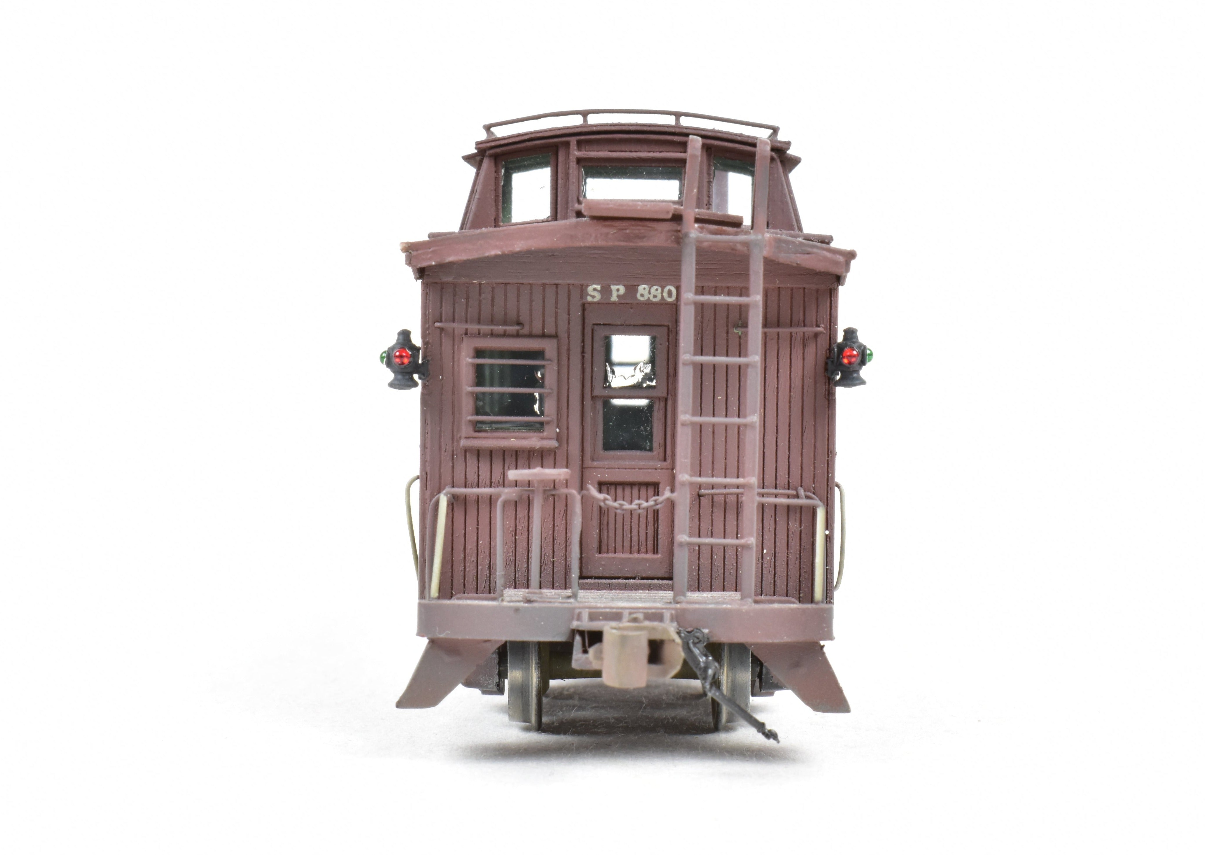 AMB American Model Builders SP Southern Pacific C-30-1 Wood Side Caboose #880 Pro-Assembled