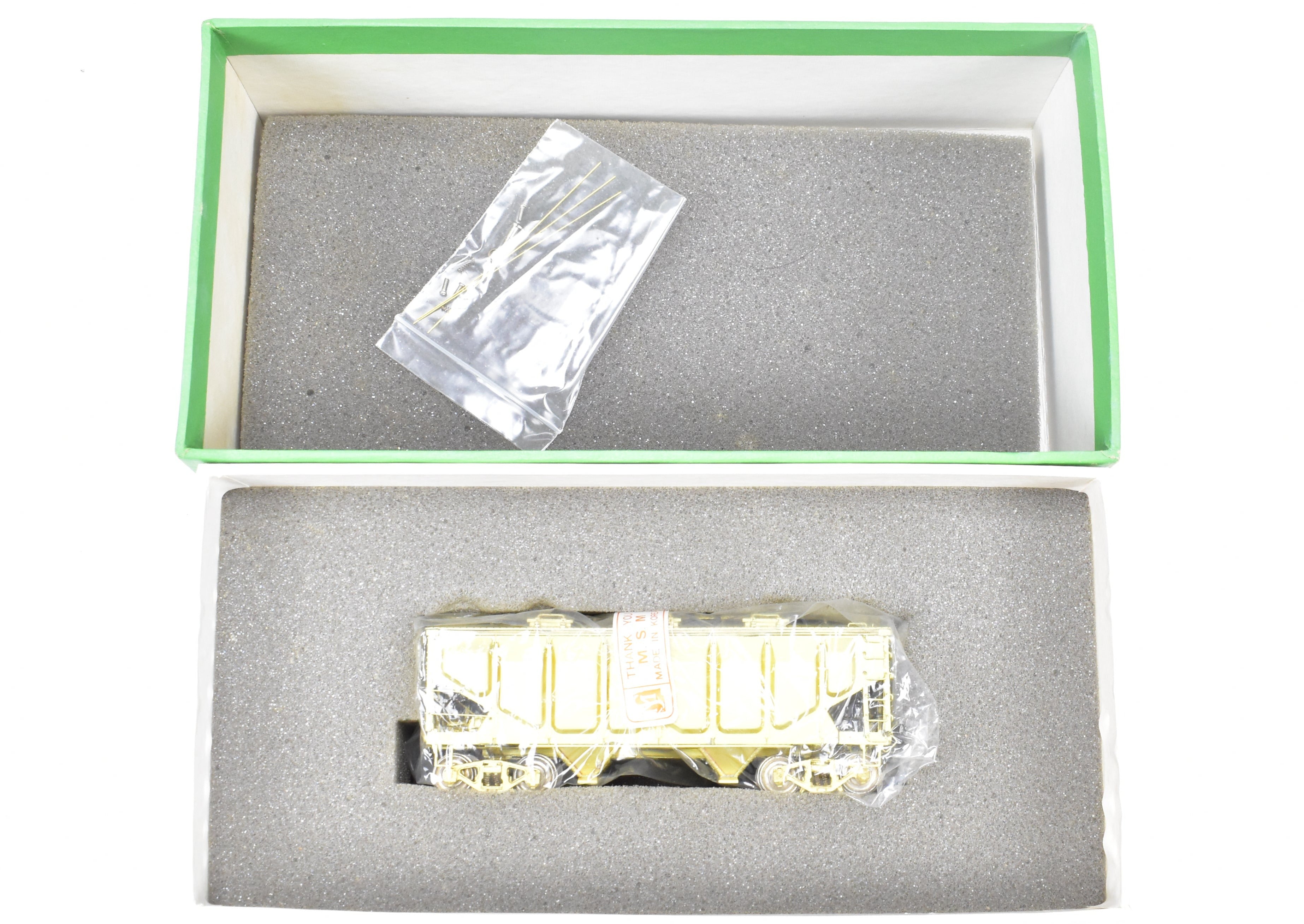 HO Brass OMI Frisco 2-Bay Covered Hopper by Overland Models