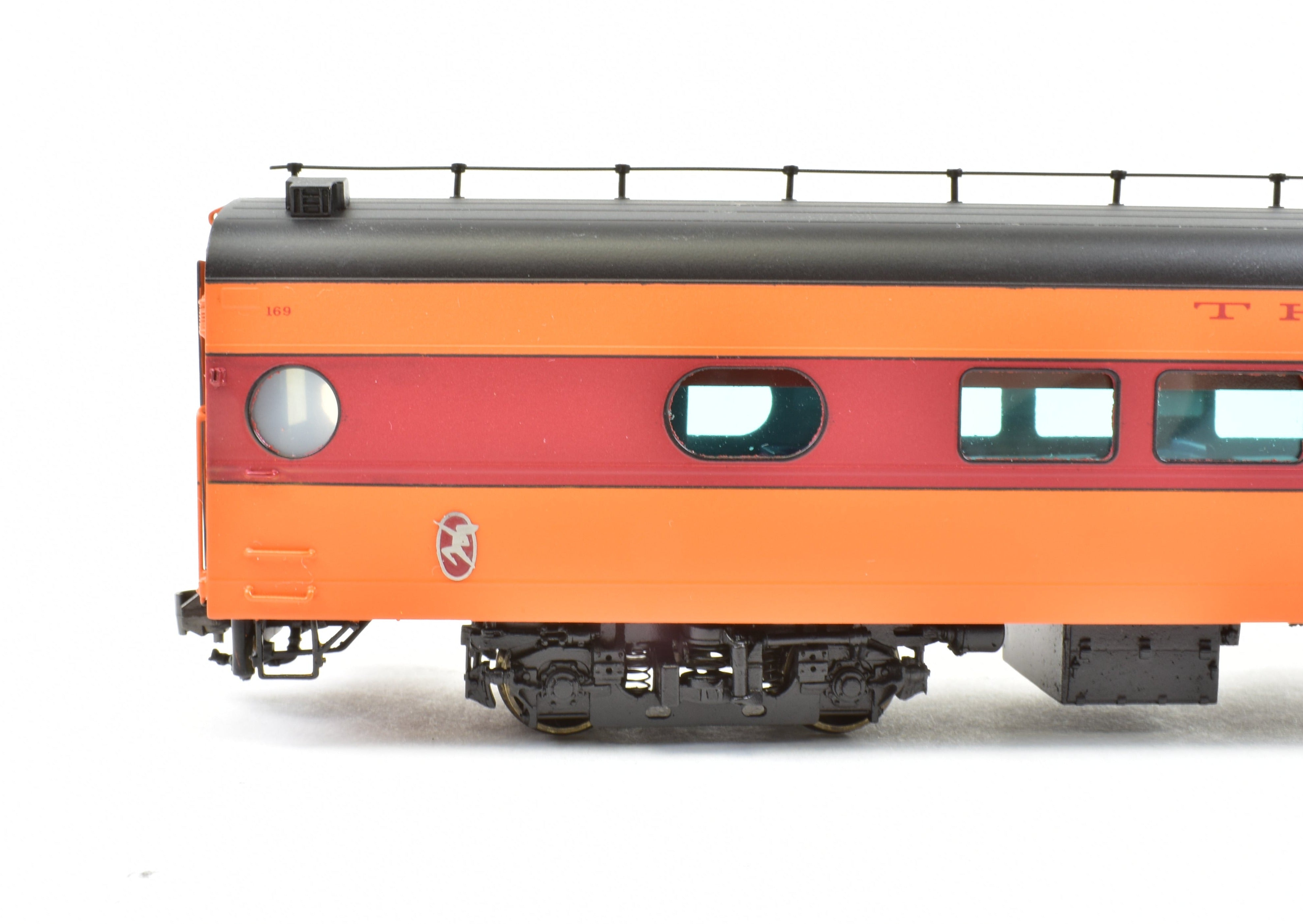 HO Scale Brass Railway Classics Milwaukee Road (MILW) Diner Lounge Model, Factory Painted with Road Number 169